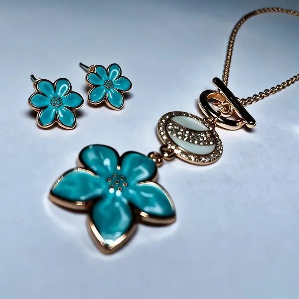 Turquoise_And_Gold_Brass_Combo_Earring_And_Pendant_Set_For_Women