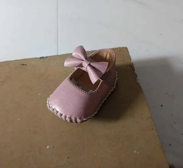 Pink_Satin_Mary_Jane_Baby_Shoes_for_Girls