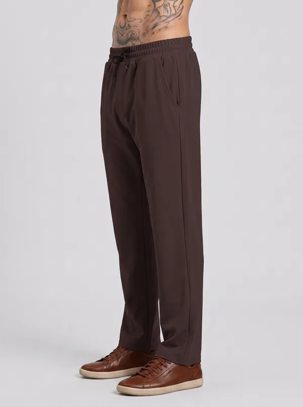 Brown_4_Way_Twill_Straight_Fit_Trousers_For_Men