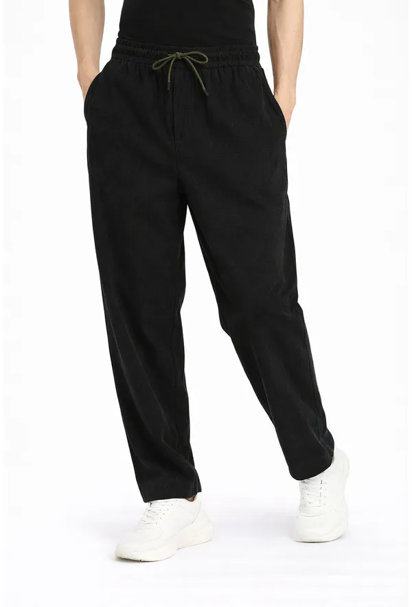 Black_4_Way_Twill_Relaxed_Fit_Jogger_Pants_For_Men