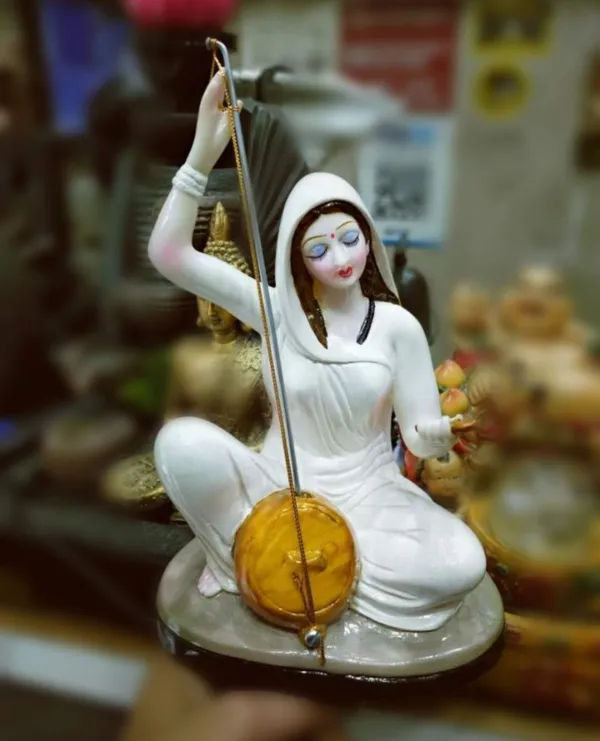 Polyresin_Meerabai_Statue