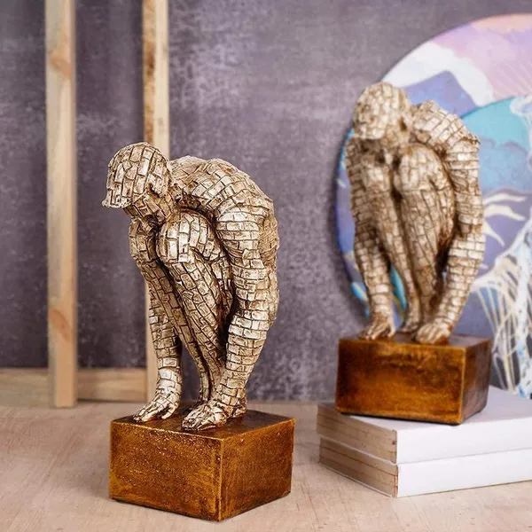 Bricked_Man_Showpiece