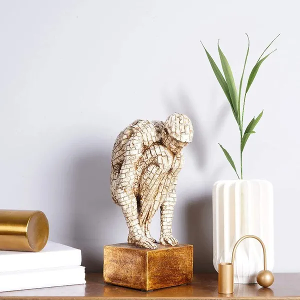 Bricked_Man_Showpiece