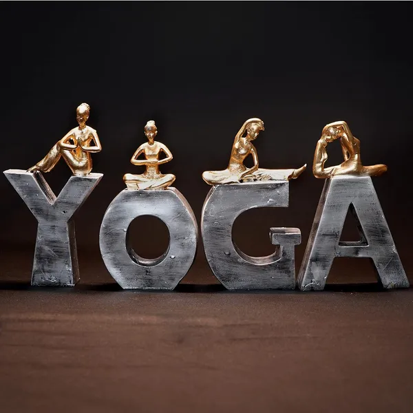 Resin_Yoga_Figurine_Showpiece