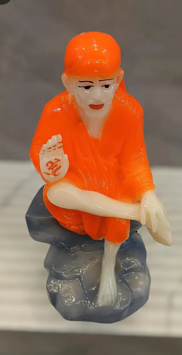 Sai_Baba_Sitting_Statue