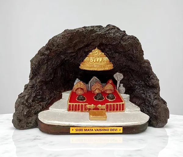 Ceramic_Devotee_Idol