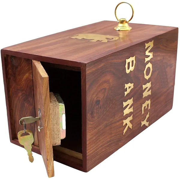 Wooden_Money_Bank_With_Lock