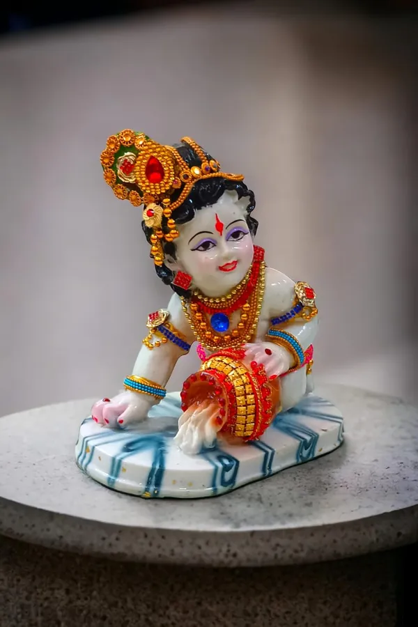 Krishna_Idol_Statue_For_Home_Temple_Decor