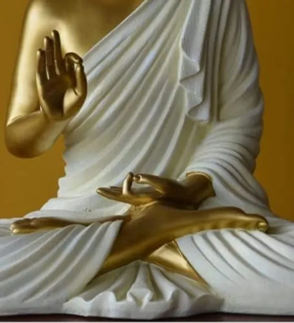 Meditating_Buddha_Statue