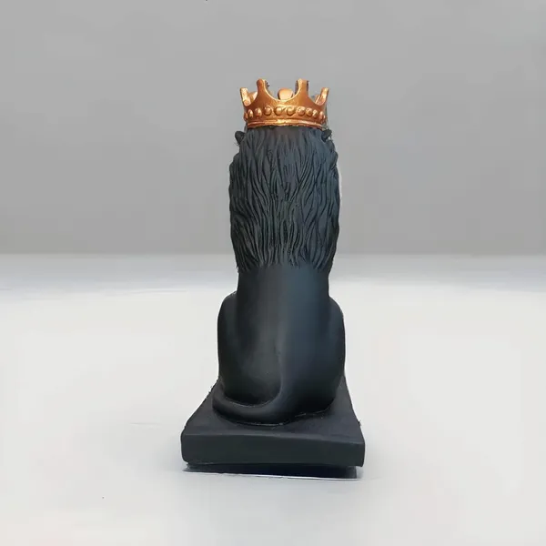 Lion_Resin_Showpiece