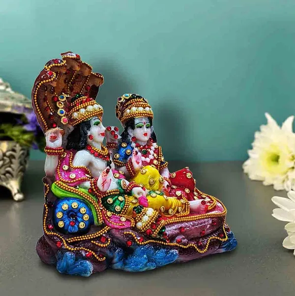 Vishnu_Lakshmi_Polyresin_Idol_On_Sheshnag