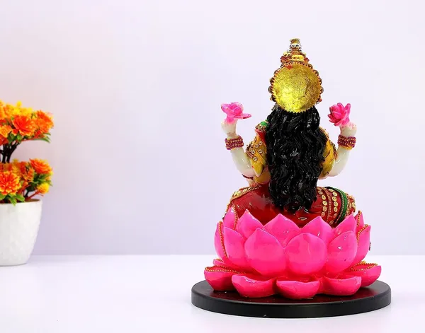 Lakshmi_Resin_Statue