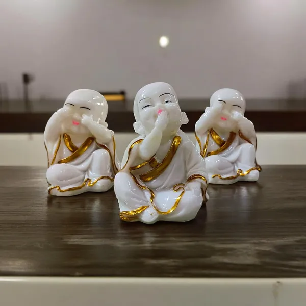 Laughing_Buddha_Resin_Showpiece