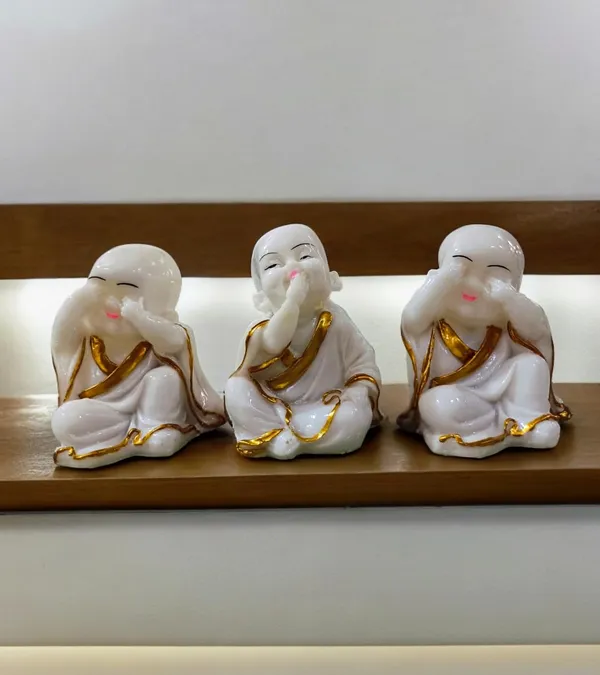 Laughing_Buddha_Resin_Showpiece
