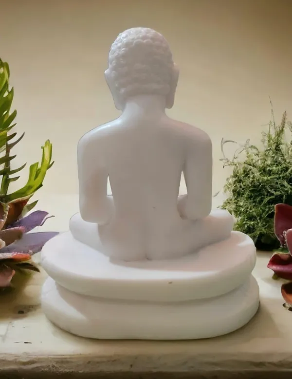 Mahavir_Jain_Marble_Statue