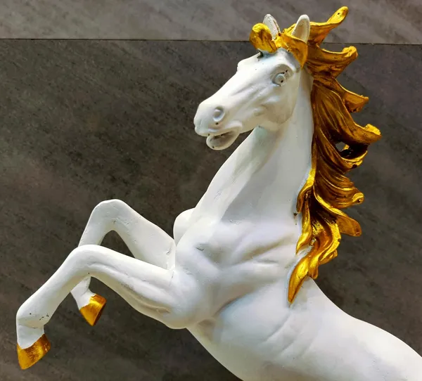 Horse_Sculpture