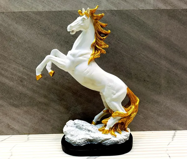 Horse_Sculpture