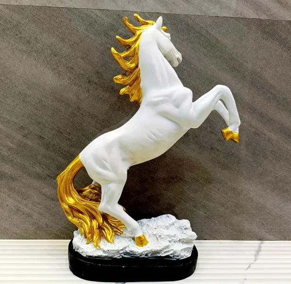 Horse_Sculpture