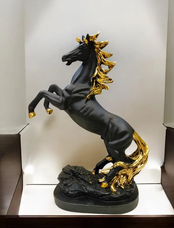 Horse_Sculpture