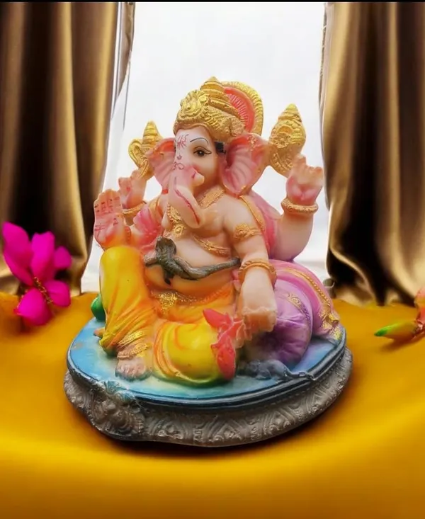 Lord_Ganesha_Idol_Figurine