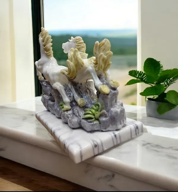 Horse_Figurine_With_Marble_Base