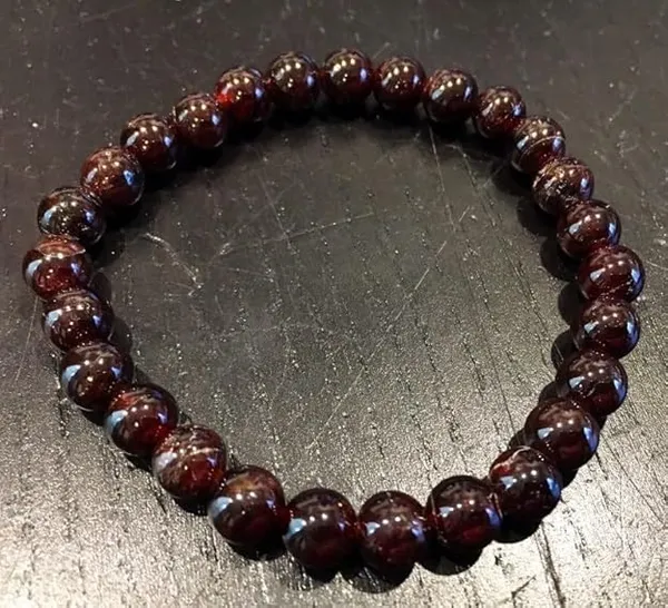 Garnet_Gemstone_Beaded_Bracelet