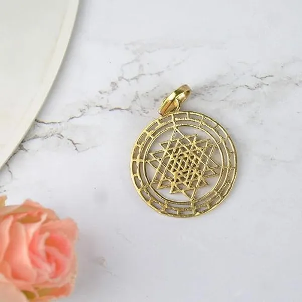 Sri_Yantra_Brass_Pendant