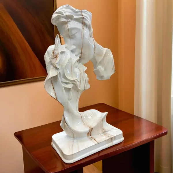 Marble_Abstract_Sculpture