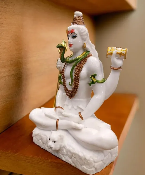 Lord_Shiva_Statue_With_Trishul_And_Nandi