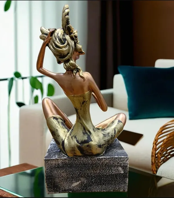 Art_Deco_Dancing_Figurine