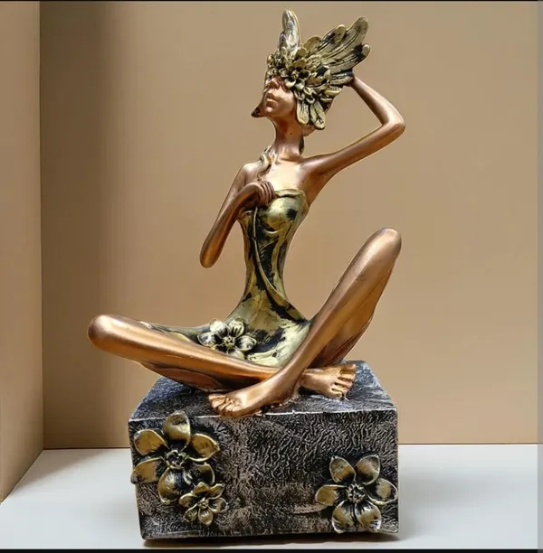 Art_Deco_Dancing_Figurine