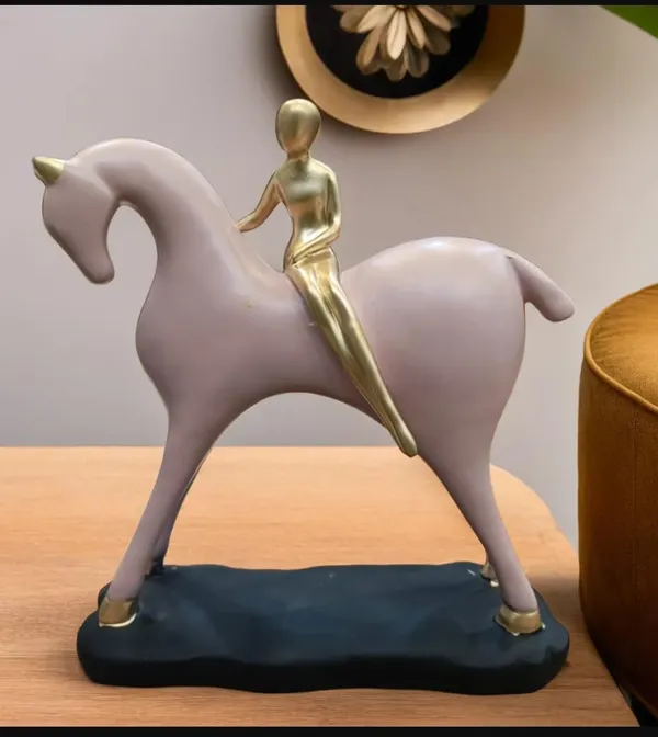 Horse_Figurine_With_Rider_Sculpture