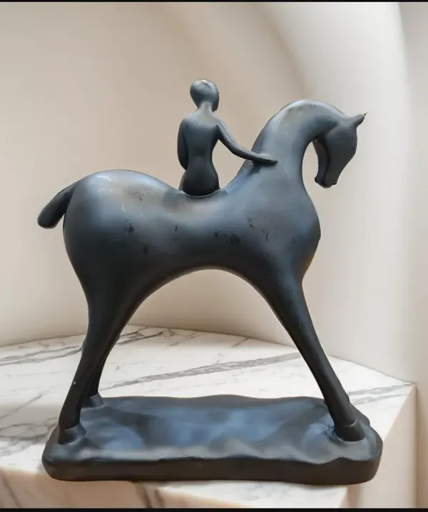 Horse_And_Rider_Sculpture