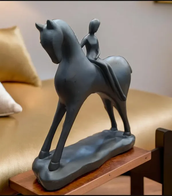 Horse_And_Rider_Sculpture