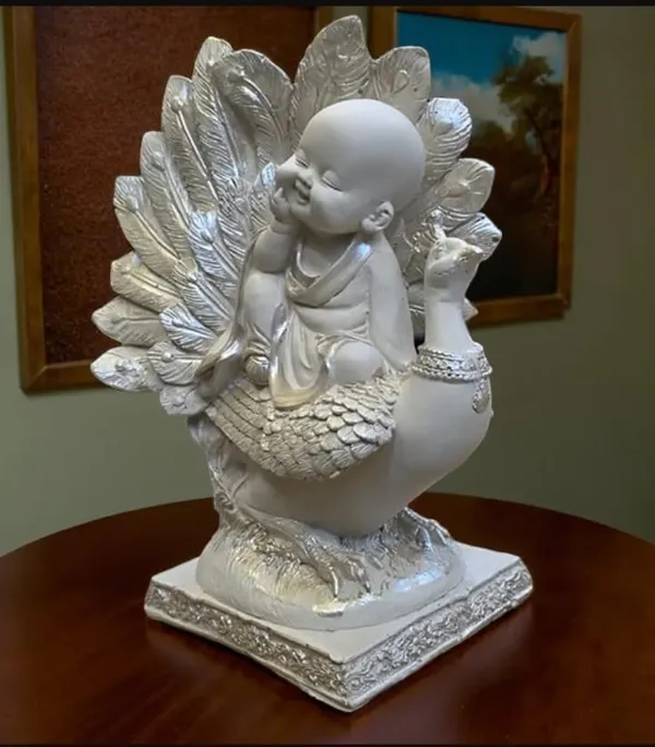 Resin_Buddha_Figurine