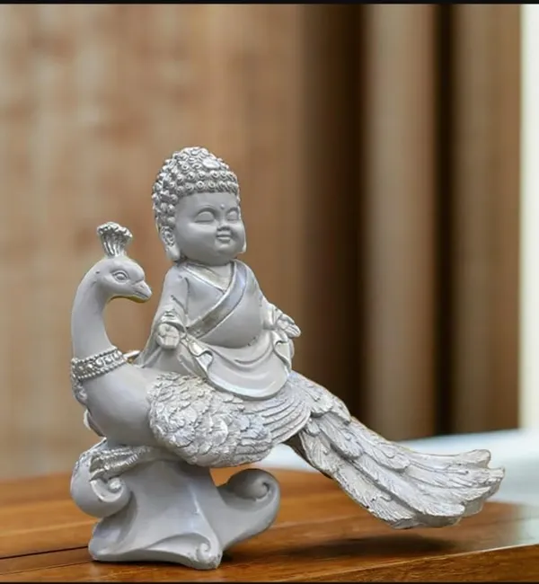 Buddha_Statue_With_Peacock_Resin_Figurine