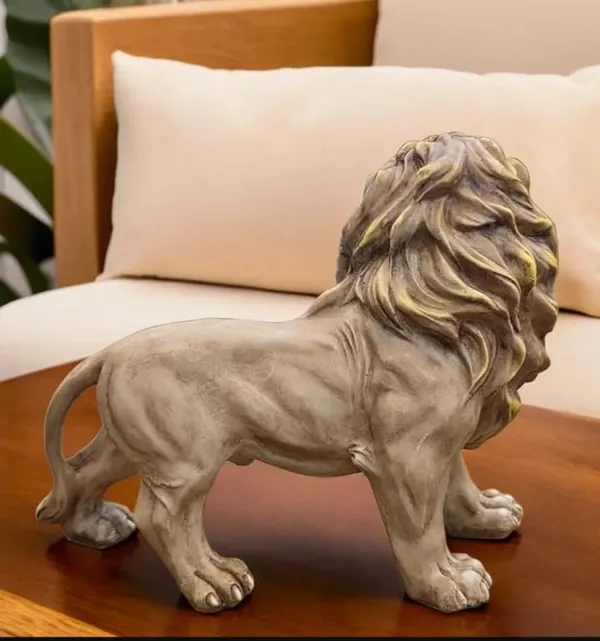 Lion_Resin_Figurine