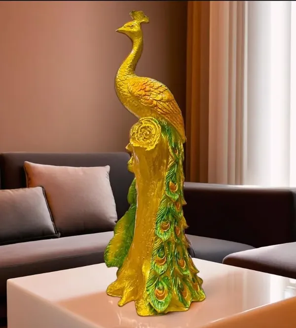 Peacock_Statue