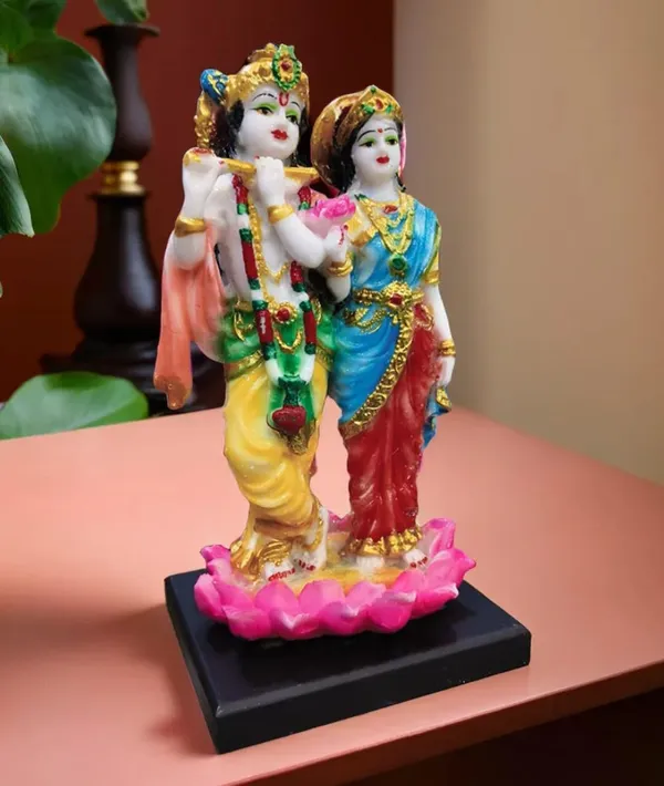 Krishna_And_Radha_Hindu_Deity_Figurine