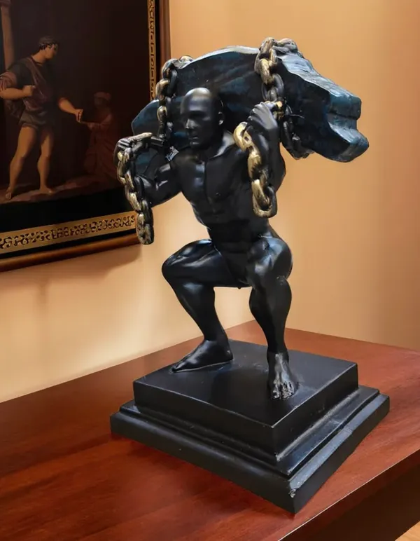 Weightlifter_Sculpture_Figurine