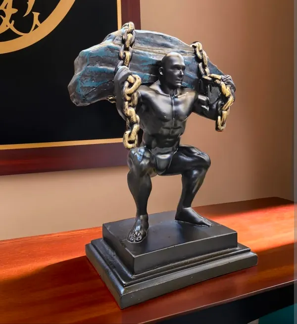 Weightlifter_Sculpture_Figurine