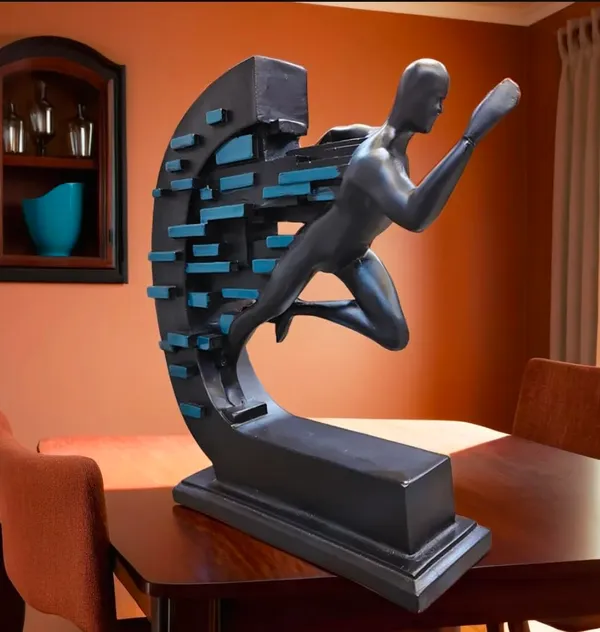Running_Man_Sculpture_Resin_Figurine