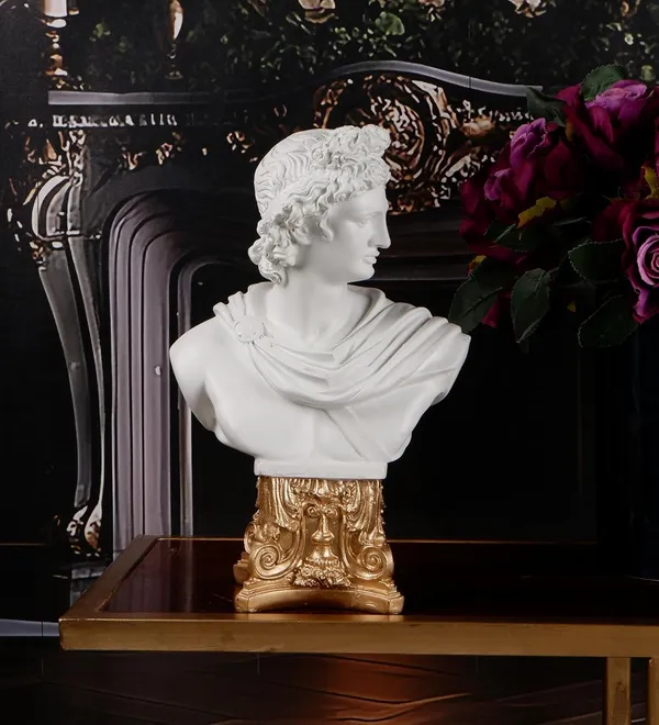 Roman_Bust_Statue
