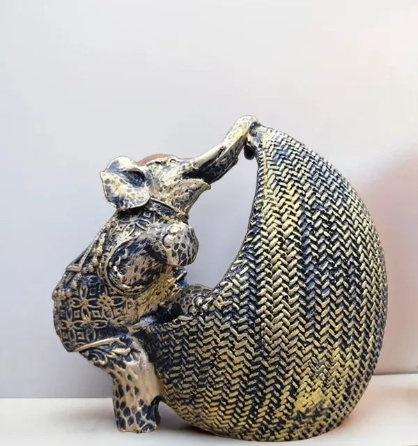 Elephant_Sculpture