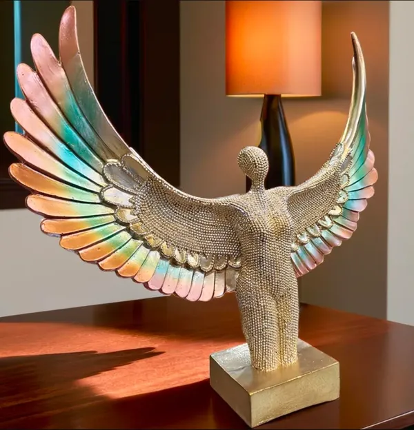 Angel_Figurine