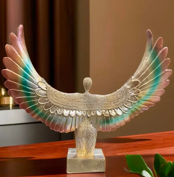 Angel_Figurine