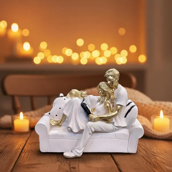 Love_Couple_Figurine_With_Cat