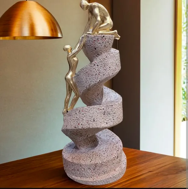 Abstract_Climbing_Figurine_Sculpture