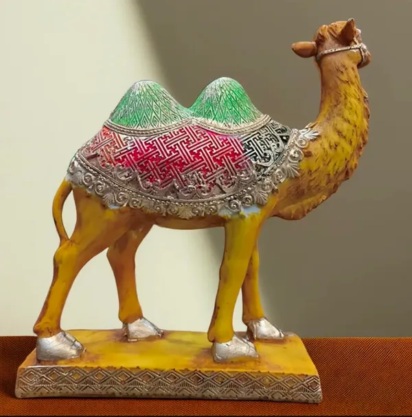 Camel_Figurine_Resin_Statue