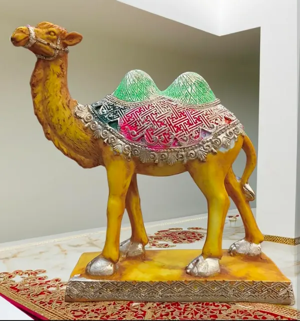 Camel_Figurine_Resin_Statue